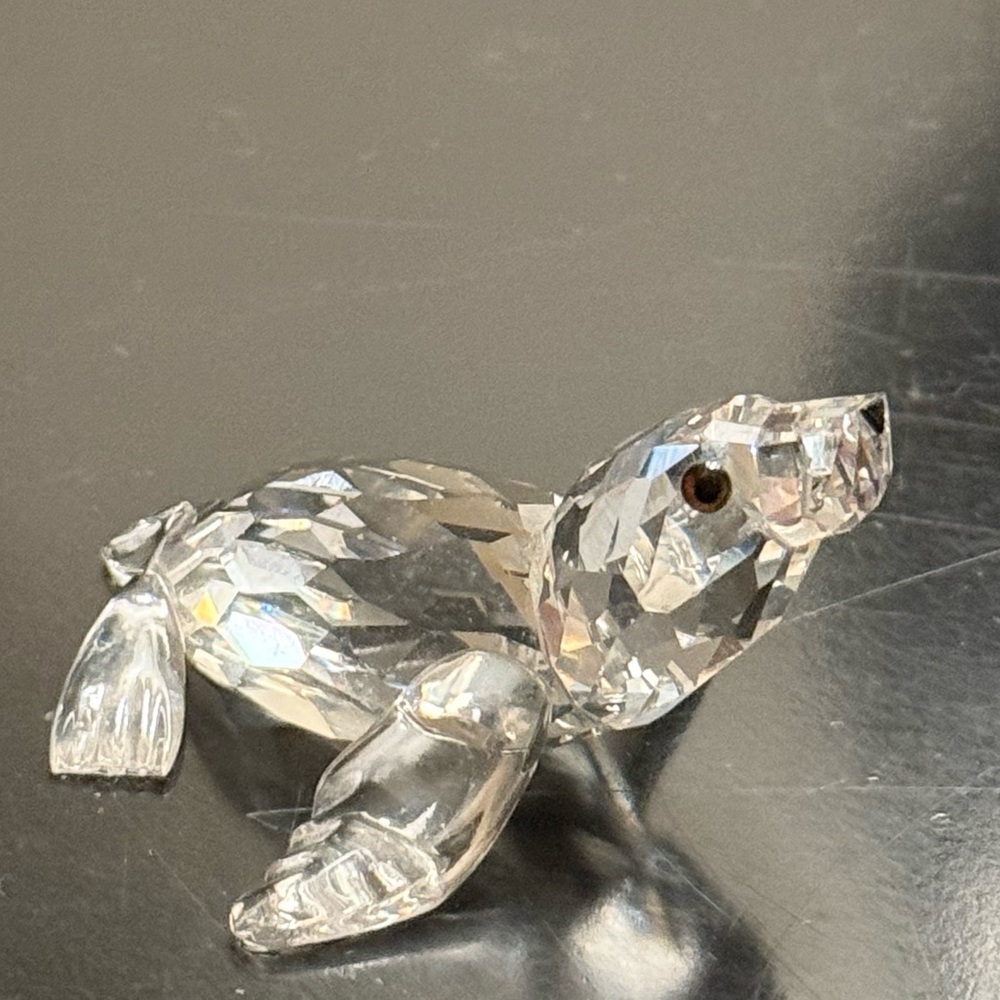 Swarovski glass animal figurine - seal sea lion 🦭